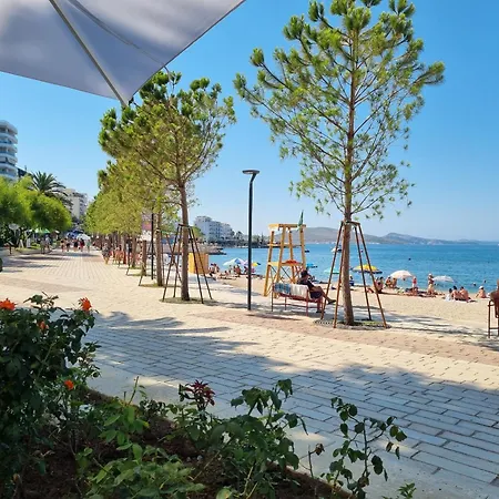 Andi Lejlighed Sarandë